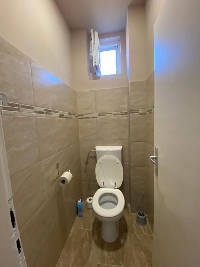 Edina Apartman Балатонлелле Экстерьер фото